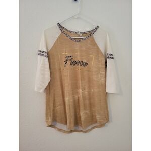 EST. 1946‎ Fierce Graphic Raglan Sleeve Top